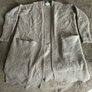 Old Navy tan long sleeve, long length cardigan with pockets
